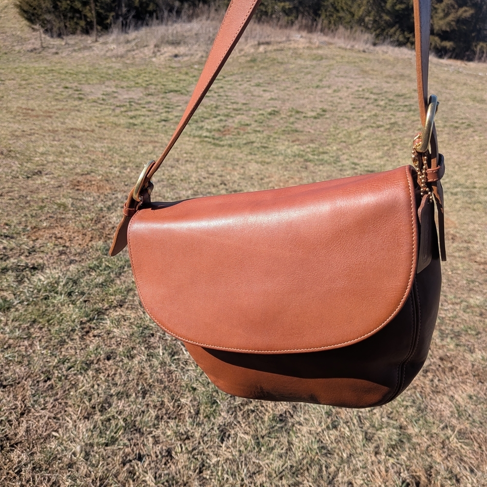 Coach Vintage Carlton Adj Shoulder Bag - Picture 1 of 12